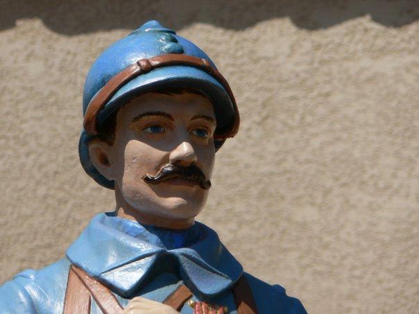 statue soldat