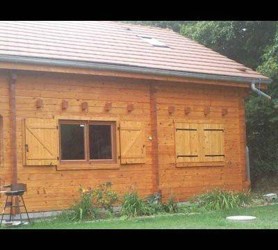 Travaux sur chalets (11)