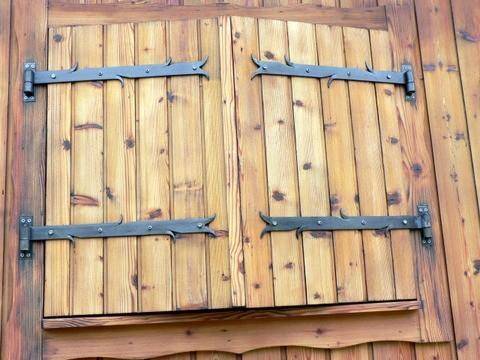 Travaux sur chalets (32)