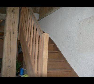 Balustrades, plafonds, poutres, pierres et escaliers avant .. (3)