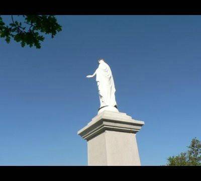 Croix, calvaire, Madone, fontaine (16)